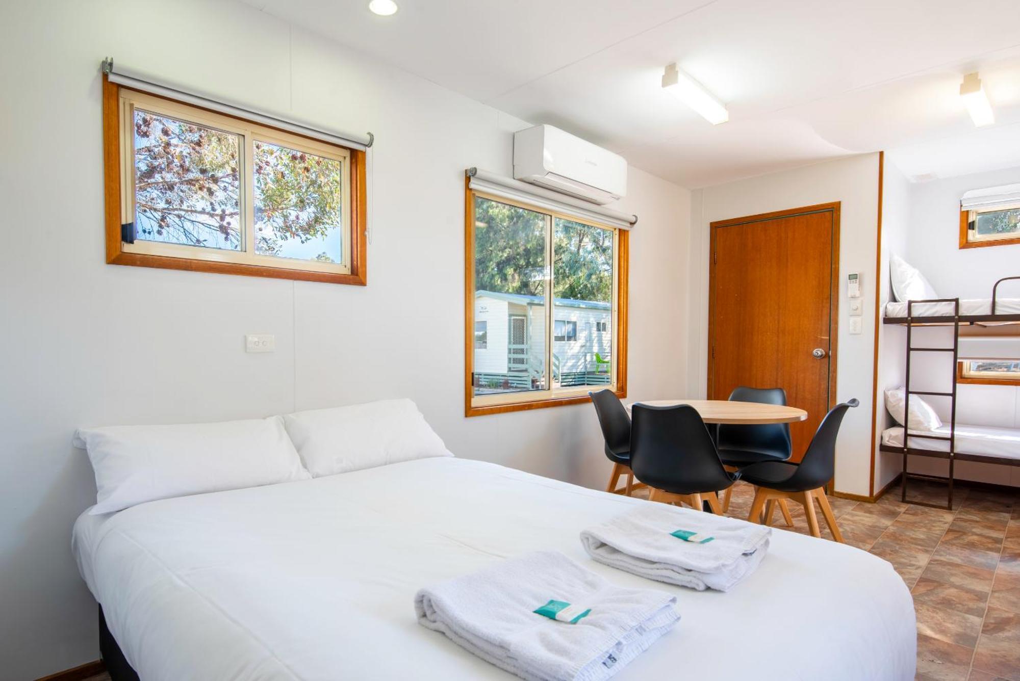 Echo Holiday Parks - Naracoorte Extérieur photo