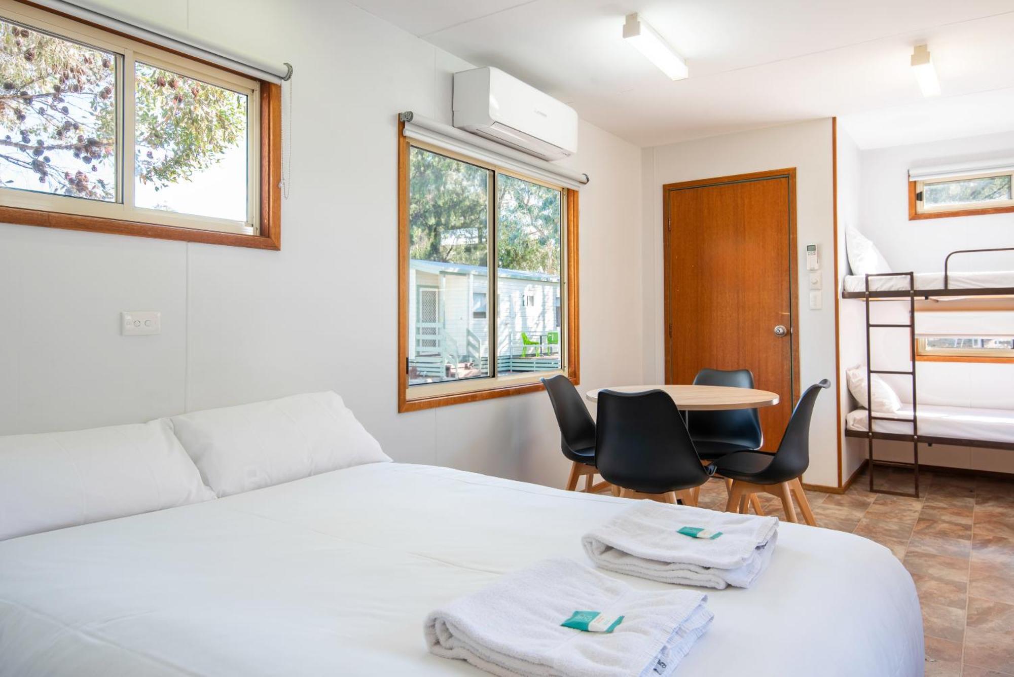 Echo Holiday Parks - Naracoorte Extérieur photo
